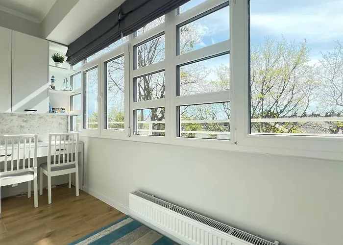 Apartman Orlowska 40 *