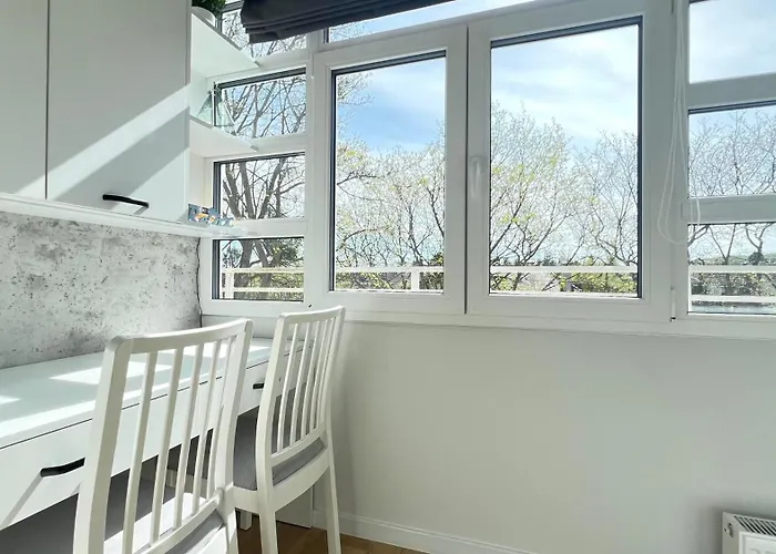 Apartman Orlowska 40 *